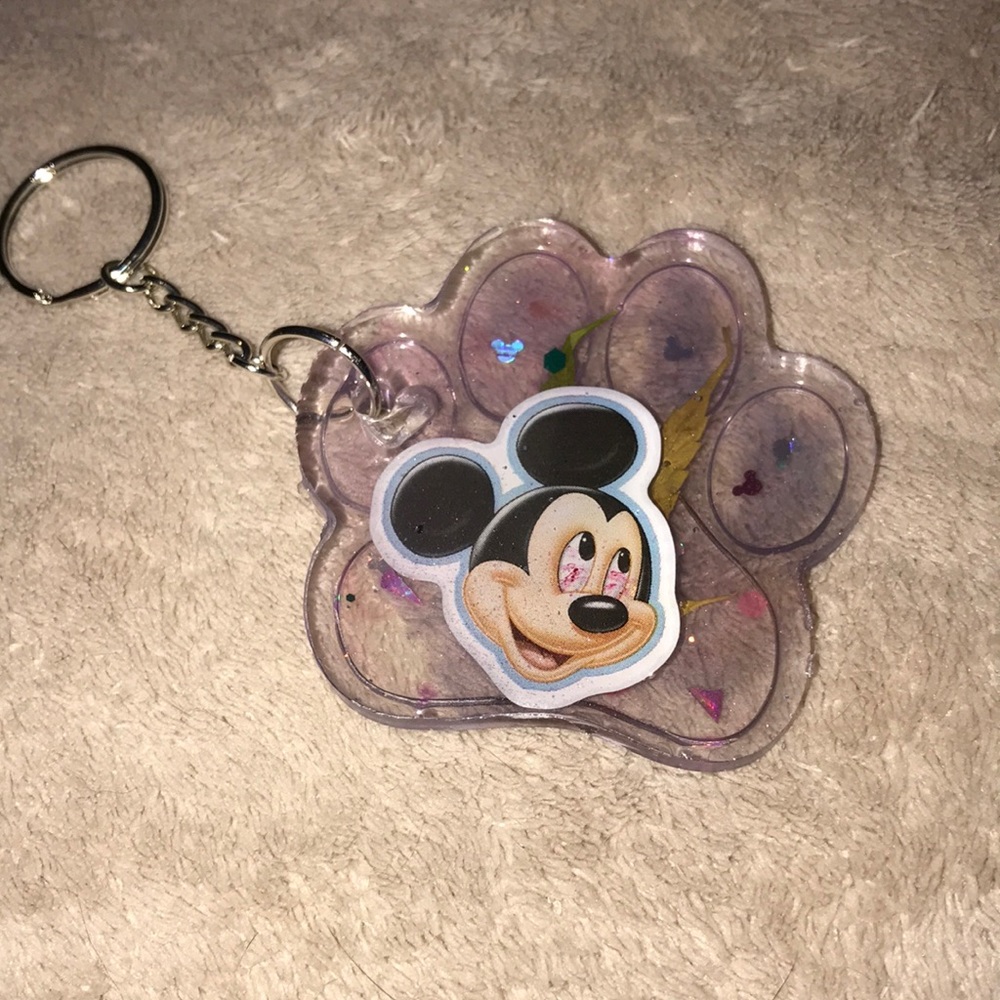 Custom epoxy Red eyed Mickey Mouse keychain with my favorite leaves 🍁 New